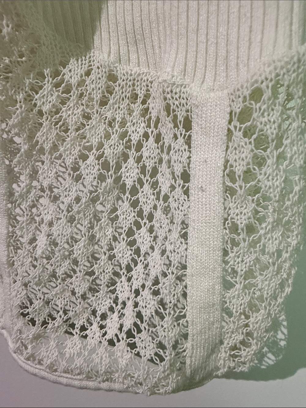 Zara White Ribbed Lace-Panel Cropped Tank - Picture 5 of 8